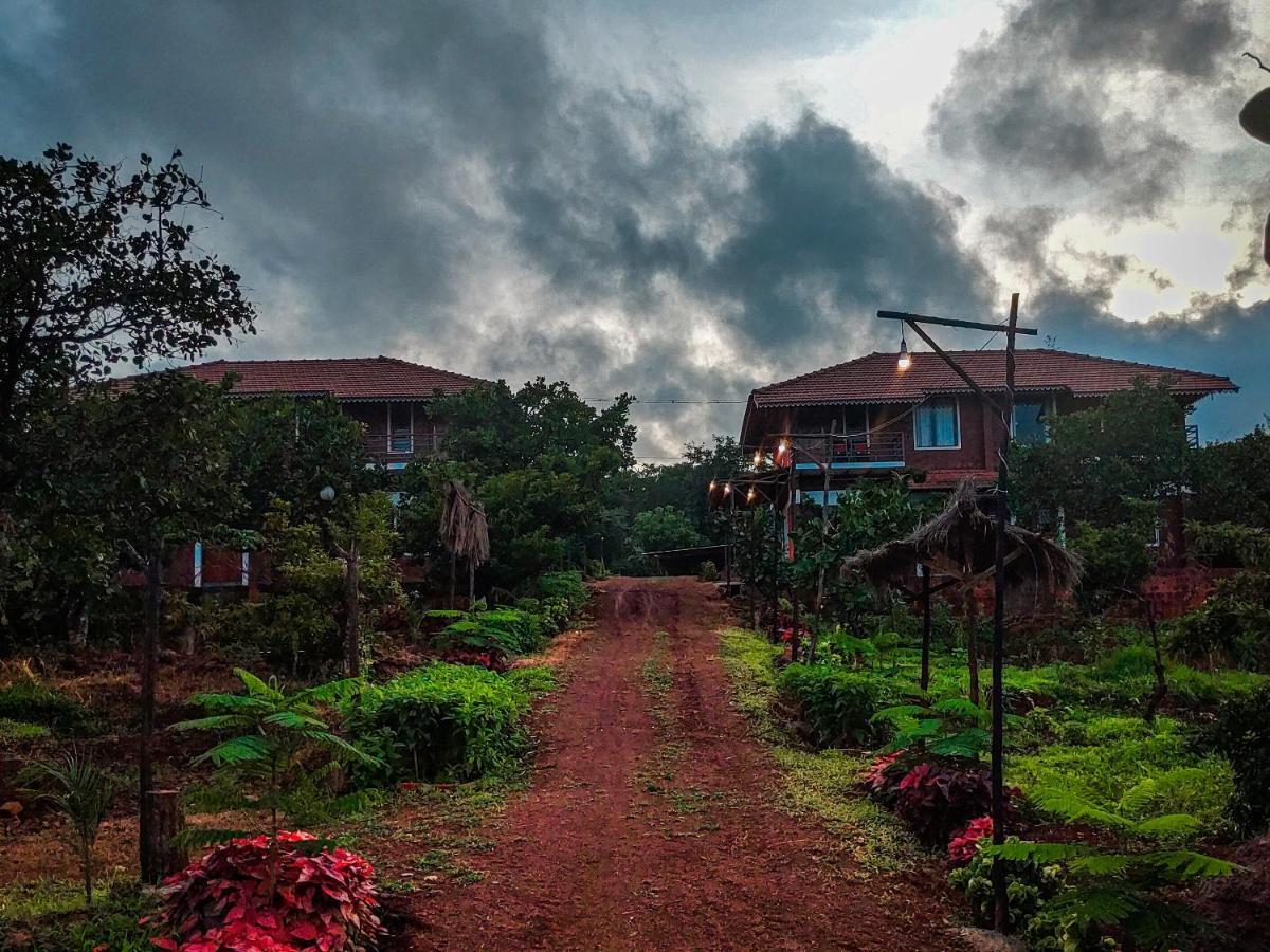 Chalobahills Farmstay Resort Ajra Dış mekan fotoğraf